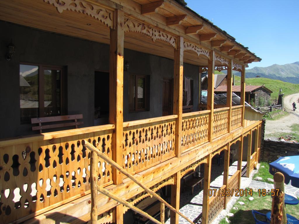 Guesthouse Lasharai Omalo Exterior foto