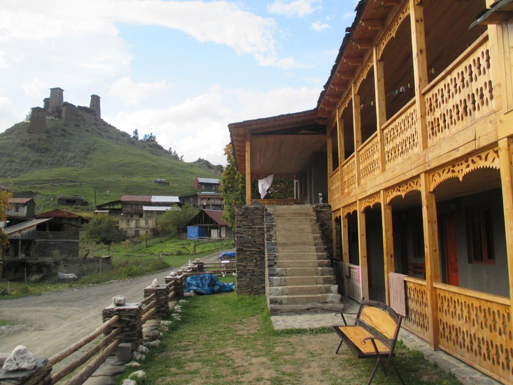 Guesthouse Lasharai Omalo Exterior foto